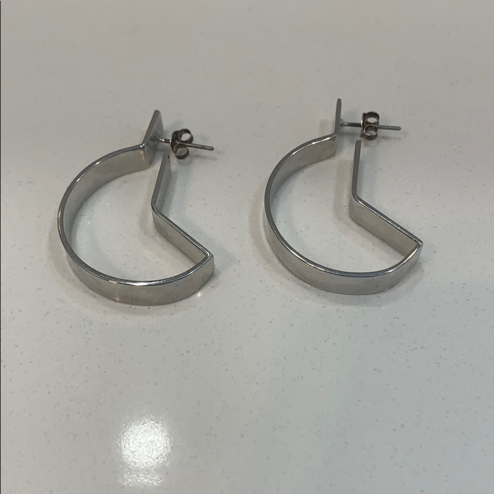 COS earing.